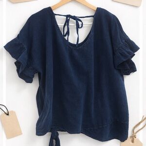 Elegant Navy Blue Women's Blouse